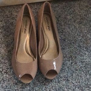 Comfort Plus Tan Wedges